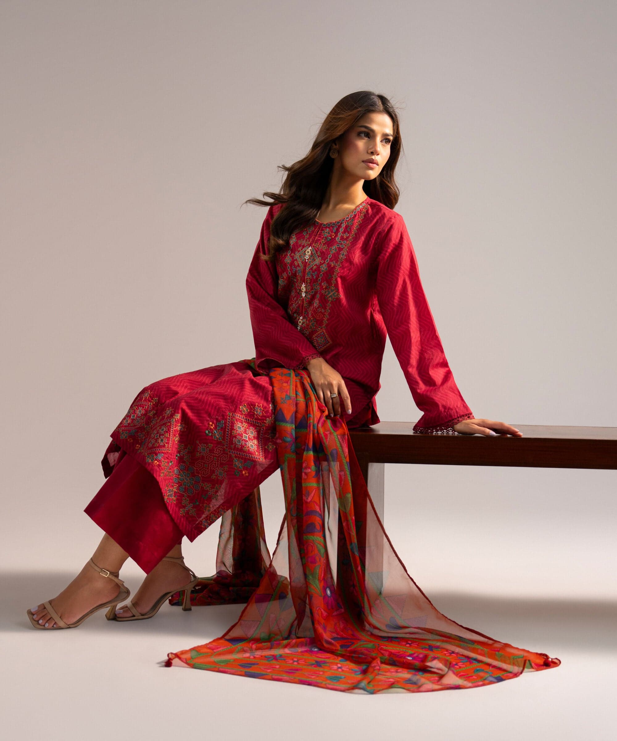 3 Piece - Embroidered Jacquard Suit