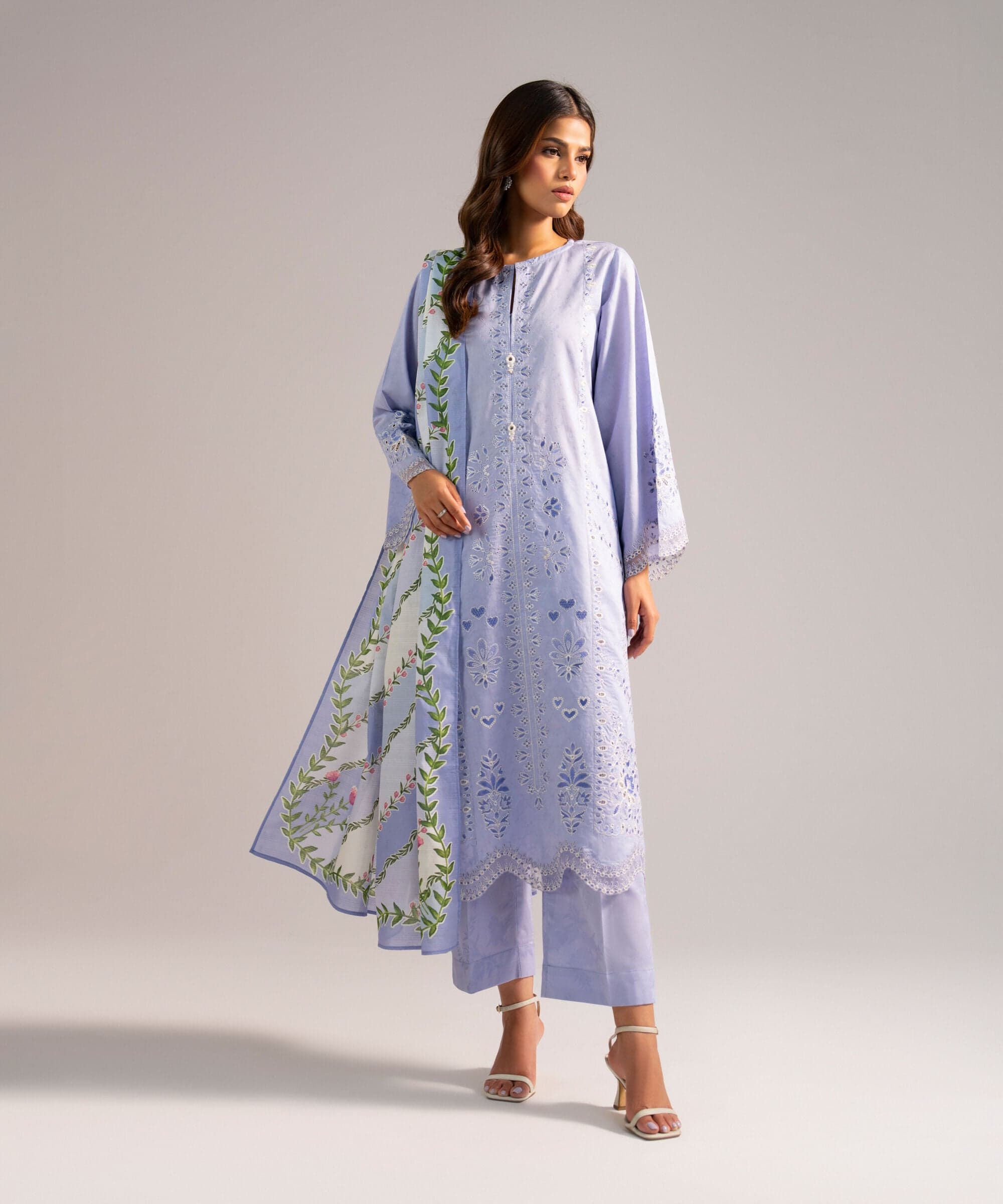3 Piece - Embroidered Jacquard Suit